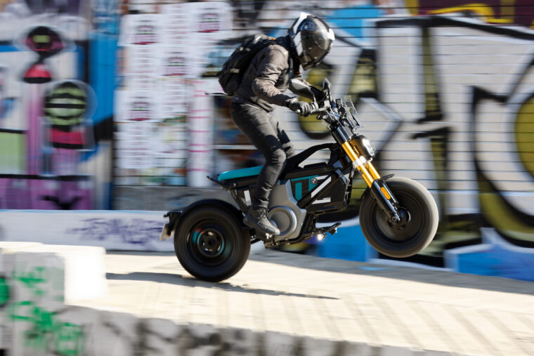 prueba-bmw-ce-02-moto-electrica (14)