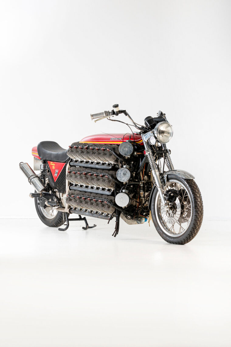 subasta-kawasaki-48-cilindros-4200cc (7)