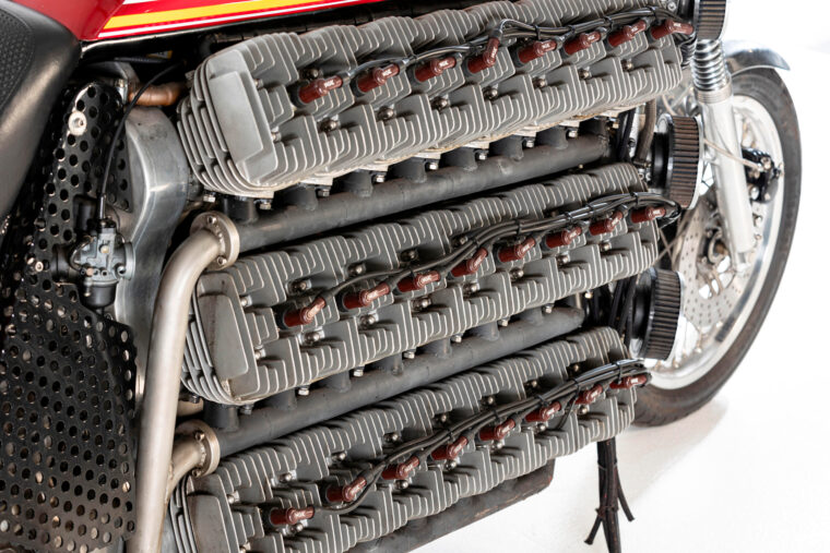 subasta-kawasaki-48-cilindros-4200cc (8)