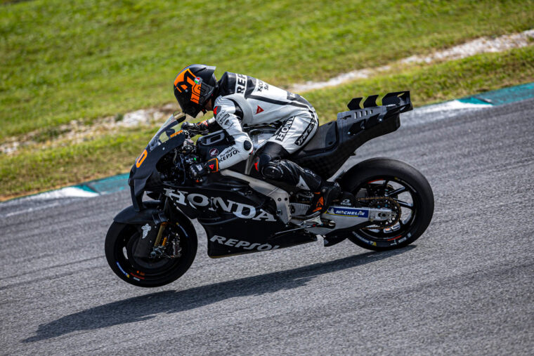 test-sepang-motogp-2024-fotos-galeria-Honda (9)