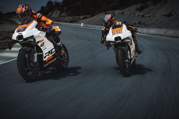 KTM-RC-8C-2024-35