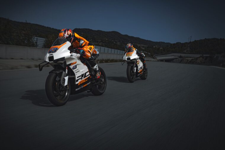KTM-RC-8C-2024-36
