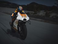 KTM RC 8C 2024 29 KTM RC 8C 2024 40