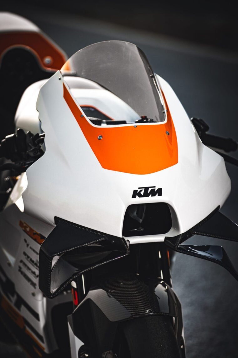KTM-RC-8C-2024-57