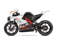 KTM RC 8C 2024 82 KTM RC 8C 2024 71