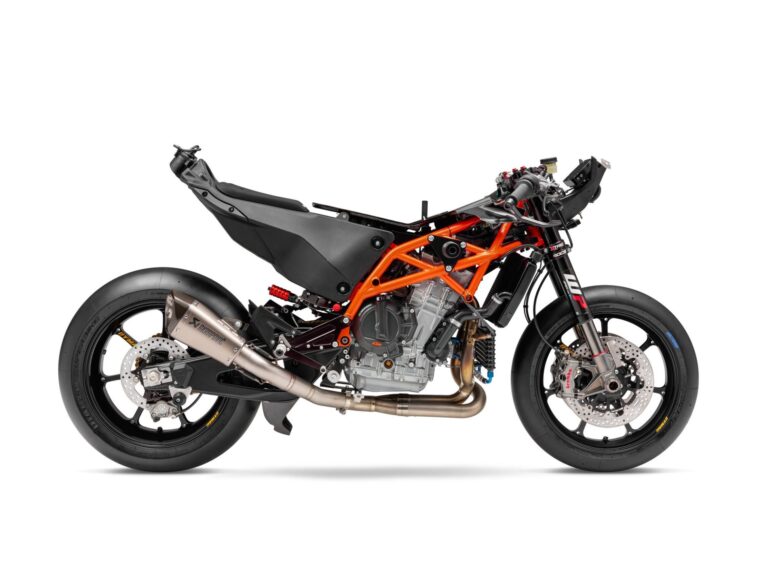 KTM-RC-8C-2024-77