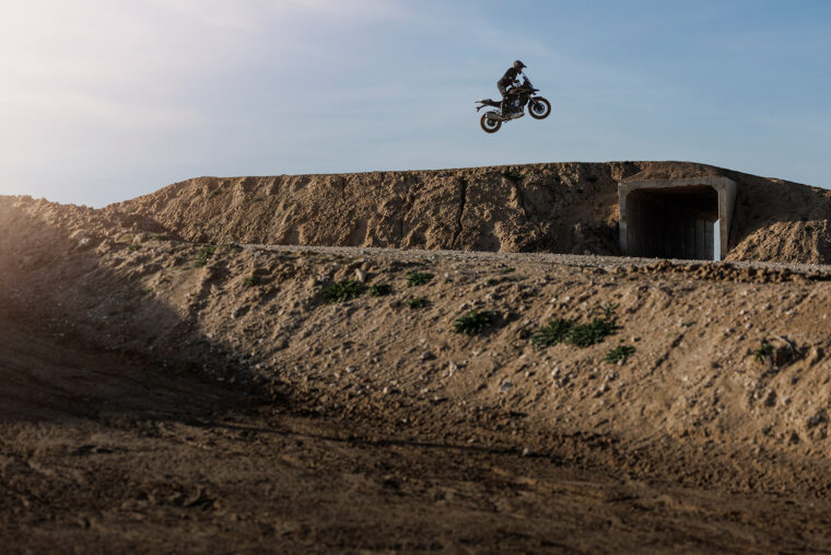 Mitt-TT-555-Gold-Edition-2025-accion11