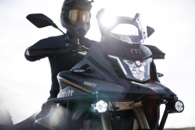 Mitt TT 555 Gold Edition 2025 detalles2