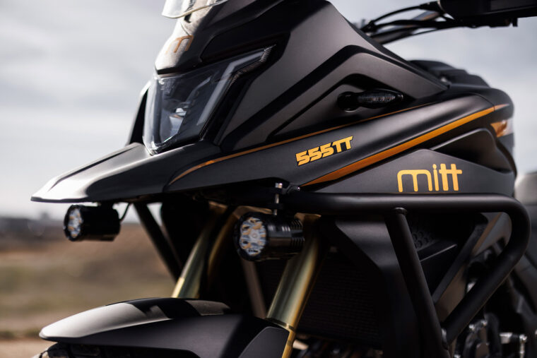 Mitt-TT-555-Gold-Edition-2025-detalles6