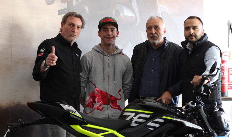 Triumph-Street-triple-765-RS-2024-Pedro-Acosta-3