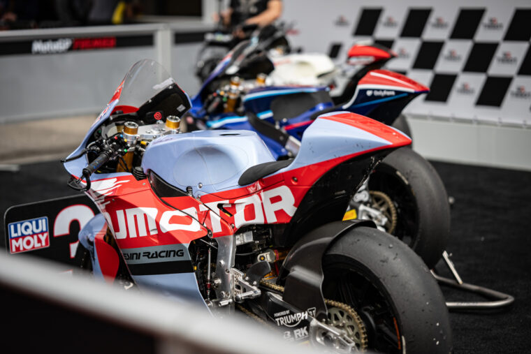 moto2-moto3-pirelli (10)