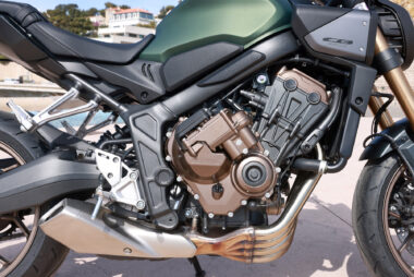 Honda CB650R 2024 precio detalles 31
