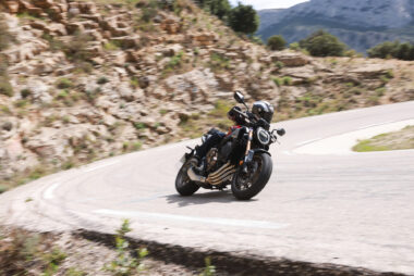 Honda CBR650R 2024 opinion prueba 9