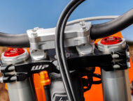 KTM 350 SX-F 2025 16 KTM 350 SX F 2025 accion detalles15