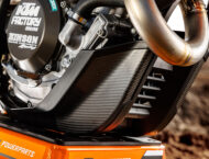 KTM 350 SX-F 2025 14 KTM 350 SX F 2025 accion detalles17