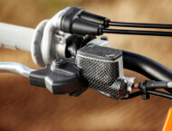 KTM 350 SX-F 2025 22 KTM 350 SX F 2025 accion detalles9