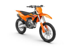 KTM 350 SX-F 2025 29 KTM 350 SX F 2025 estudio1