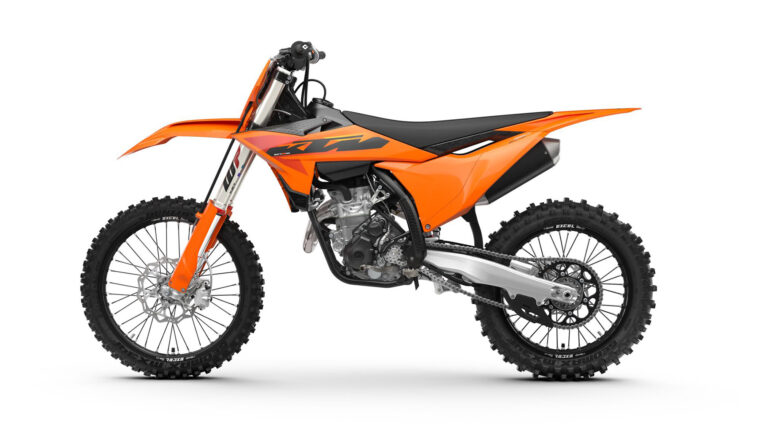 KTM-350-SX-F-2025-estudio2
