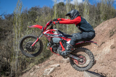 Rieju MR 300 Alfredo Gomez Replica 2024 accion20