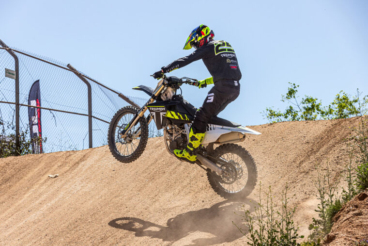 Triumph-TF-250-X-Ivan-Cervantes-Adventure-Experience-2024-6