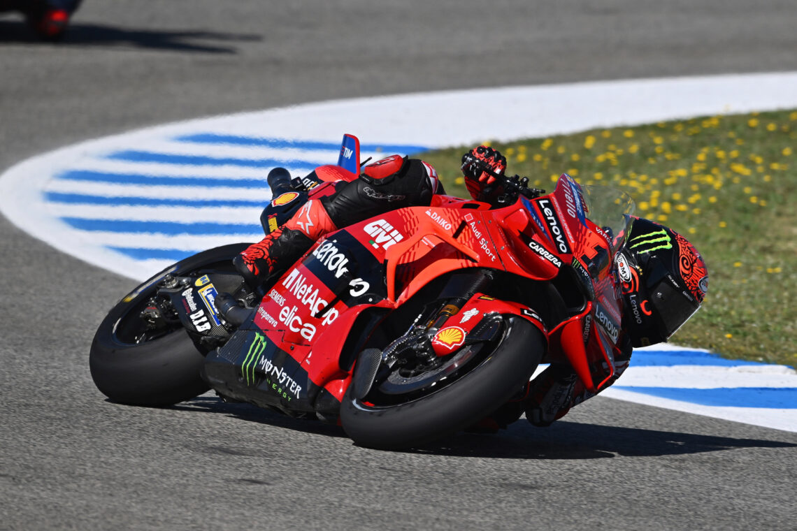 Resultados MotoGP hoy: así han acabado los entrenamientos del viernes en Jerez 7 resultados motogp viernes practica bagnaia