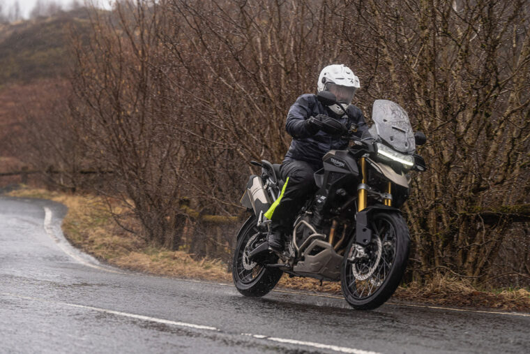 triumph-tiger-1200-gt-rally-pro-explorer-2024 - 19