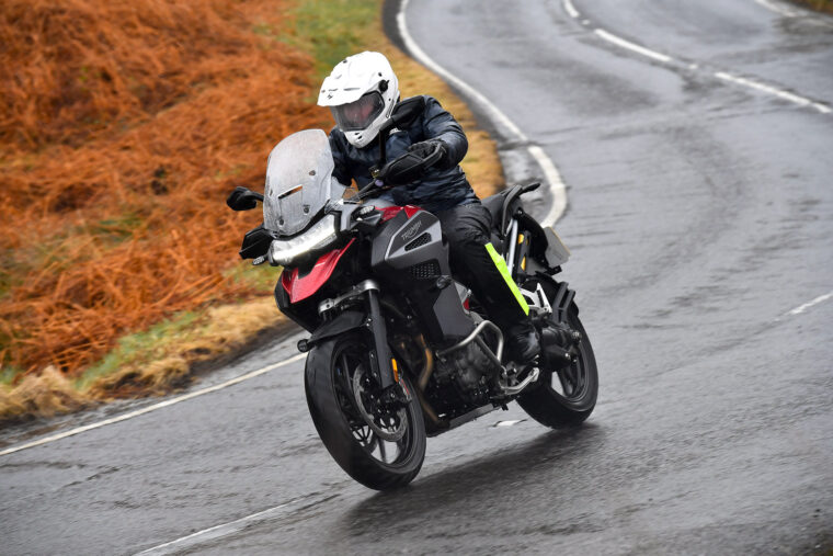 triumph-tiger-1200-gt-rally-pro-explorer-2024 - 3