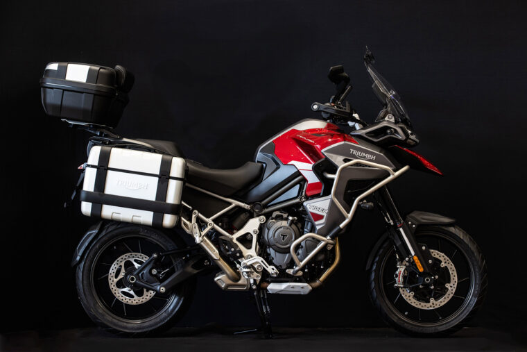 triumph-tiger-1200-gt-rally-pro-explorer-detalles-2024 - 1