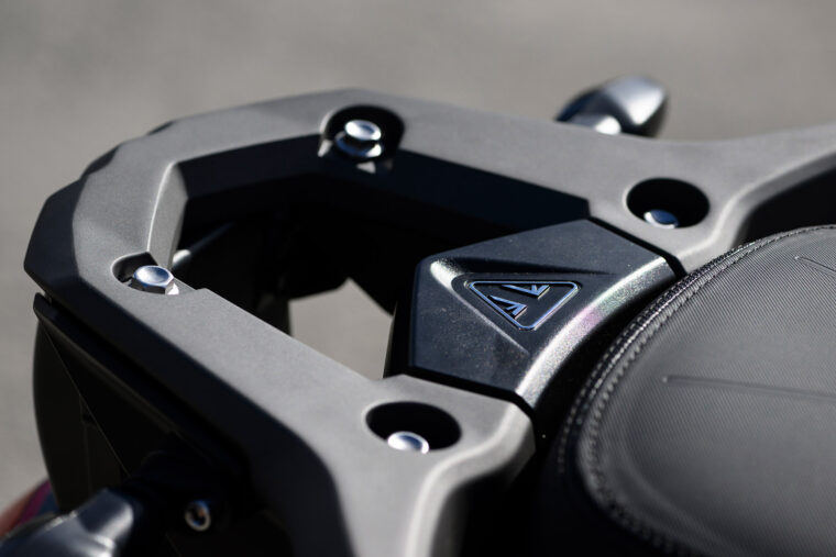 triumph-tiger-1200-gt-rally-pro-explorer-detalles-2024 - 16