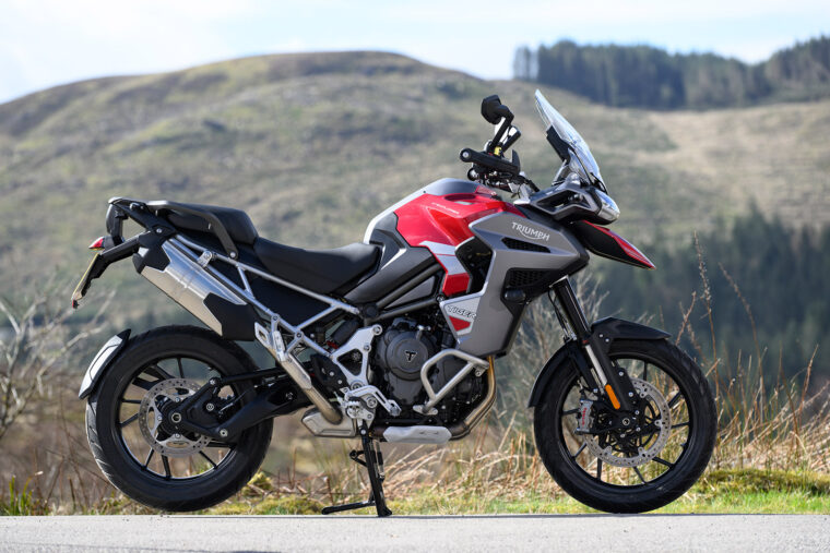 triumph-tiger-1200-gt-rally-pro-explorer-detalles-2024 - 4