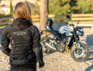 La importancia de equiparse bien en verano y cómo LS2 te lo pone más fácil 5 Chaqueta LS2 AIRY (30)