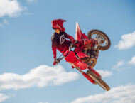 GASGAS MC 250 300 2025 accion29