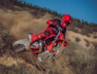 GASGAS MC 250 300 2025 accion7