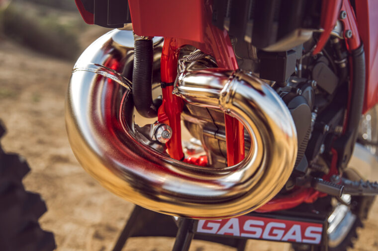 GASGAS-MC-250-300-2025-detalles17
