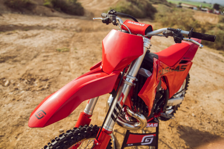 GASGAS-MC-250-300-2025-detalles3