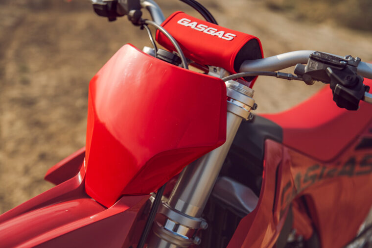 GASGAS-MC-250-300-2025-detalles4