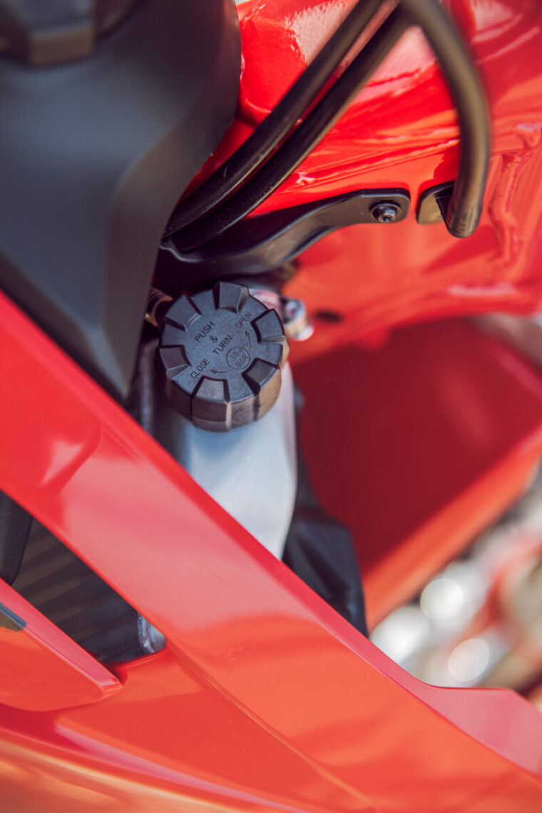 GASGAS-MC-250-300-2025-detalles46