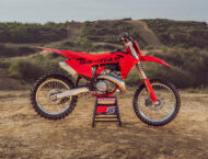 GASGAS MC 250 300 2025 estaticas26