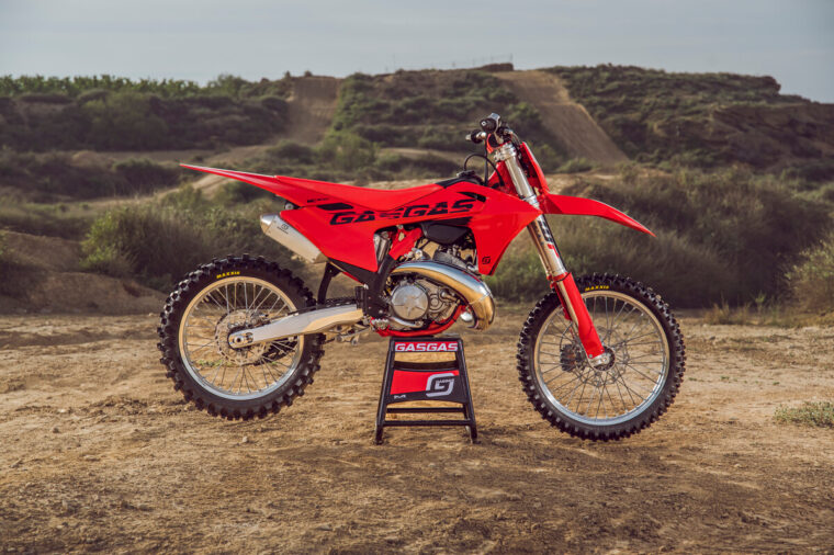 GASGAS MC 250 300 2025 estaticas26