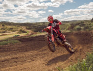 GASGAS MC 250F 2025 accion16