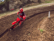 GASGAS MC 250F 2025 accion2