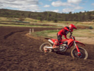 GASGAS MC 250F 2025 accion4