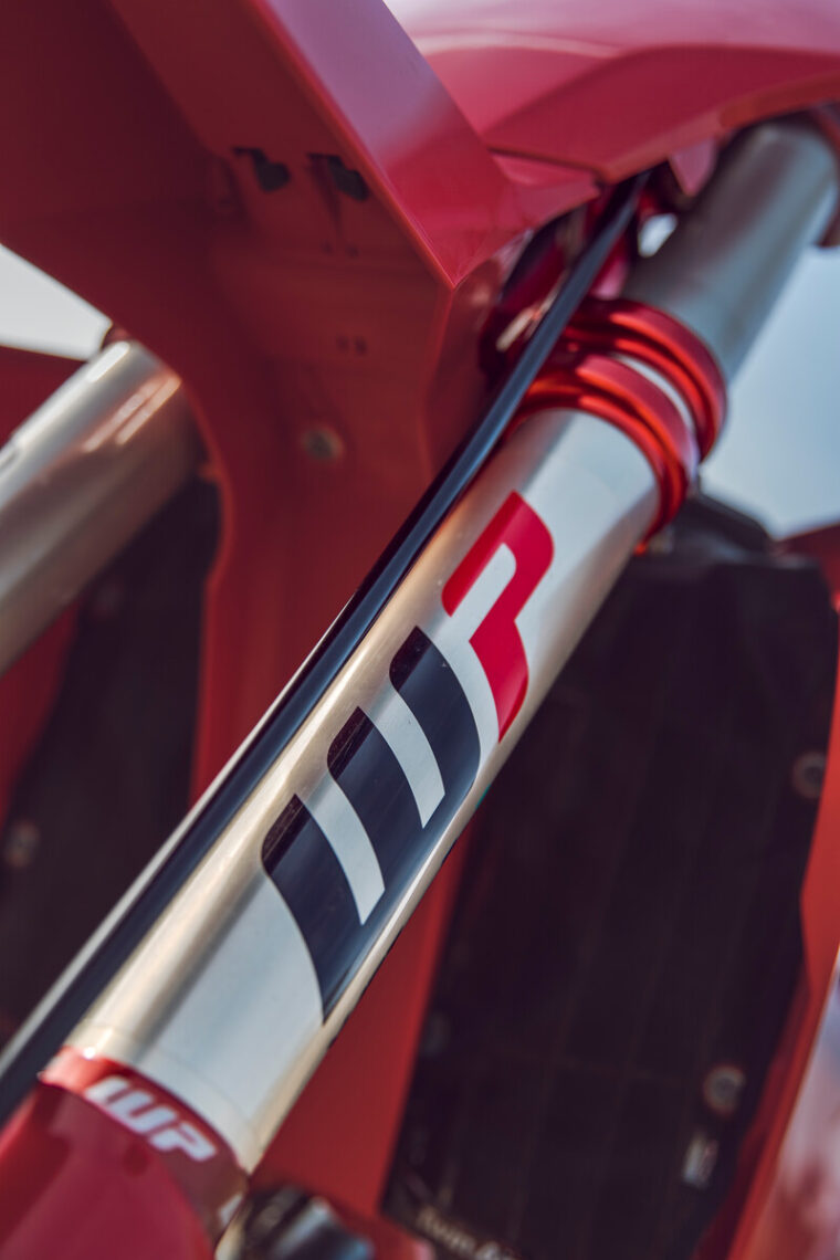 GASGAS-MC-250F-2025-detalles37