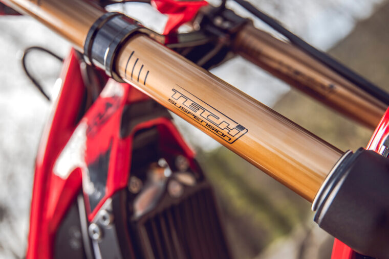 GASGAS-TXT-GP-2025-detalles-9