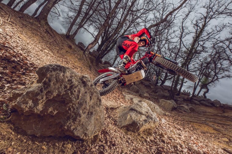 GASGAS-TXT-GP-300-2025-accion-Laia-Sanz-22