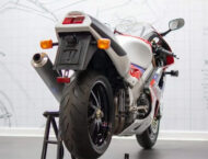 Honda RVF750 RC45 venta UK nueva 3