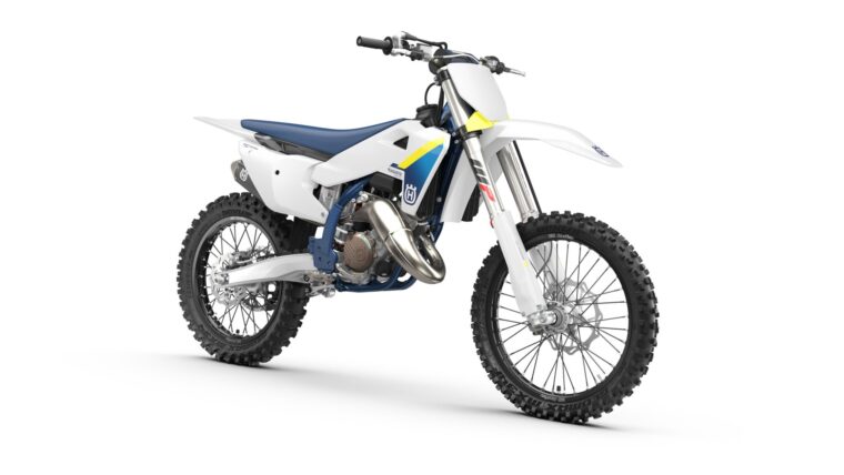 Husqvarna-TC-125-2025-estudio1