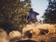 Husqvarna TC 300 2025 accion2