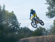 Husqvarna TC 300 Heritage 2025 varias1