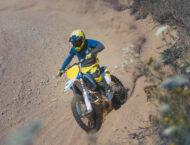 Husqvarna TC 300 Heritage 2025 varias14